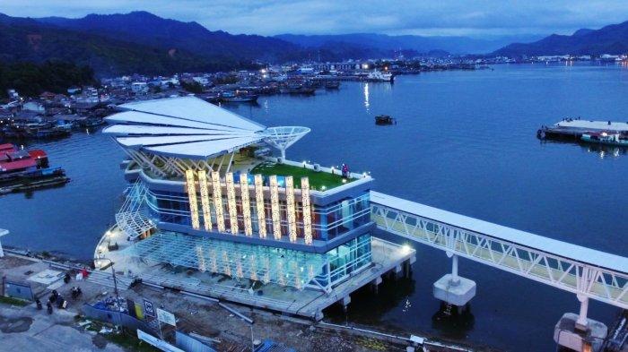 Jokowi Meresmikan Pelabuhan Sibolga